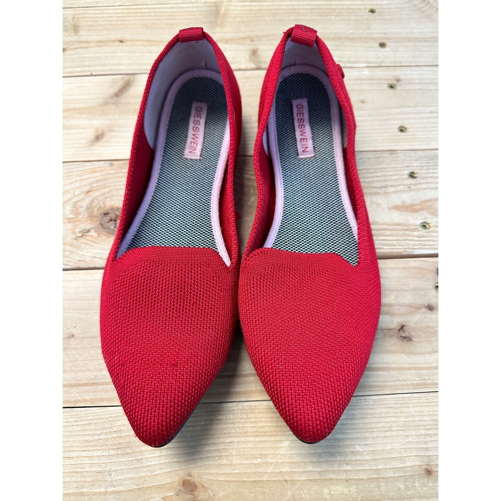 Giesswein Red Knit Pointed Toe Flats Women's Size 38‎ EU